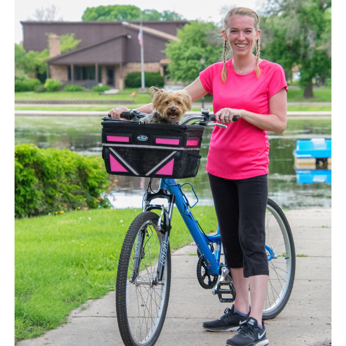 Travelin K9 Pet-Pilot MAX basket for Bike | Pet Transporter | CHOOSE COLORS | Basket Bicycle Carrier Pets | EASY to install, Fully Assembled | Liner & Pad